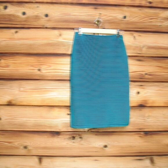 NWOT Opening Ceremony Textured Stretch Pencil Skirt - Picture 3 of 9